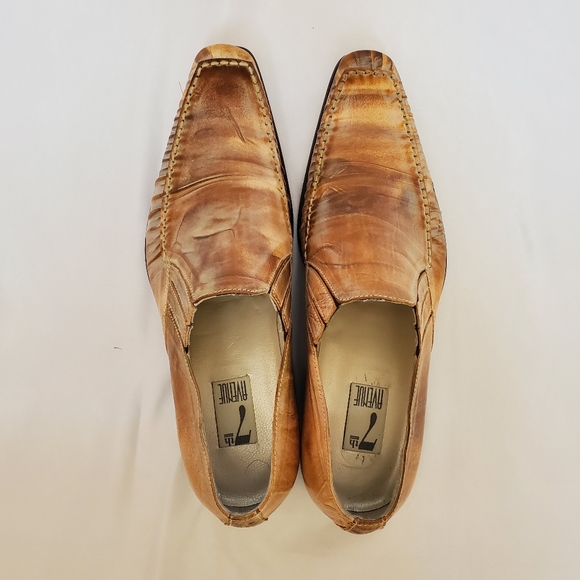 Men's Leather Dress Shoes - Picture 3 of 3
